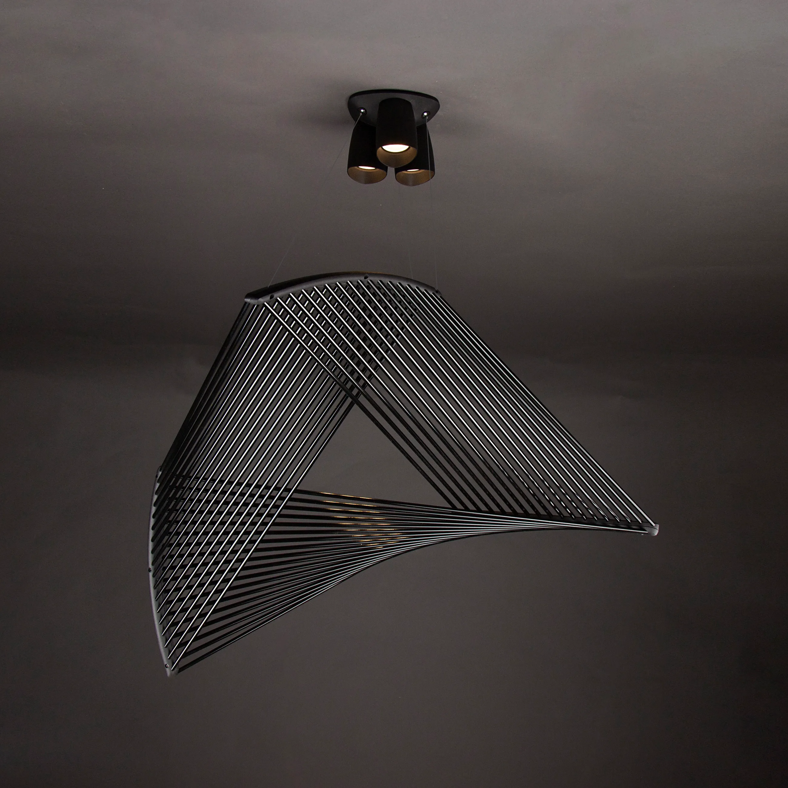 Delta – Black