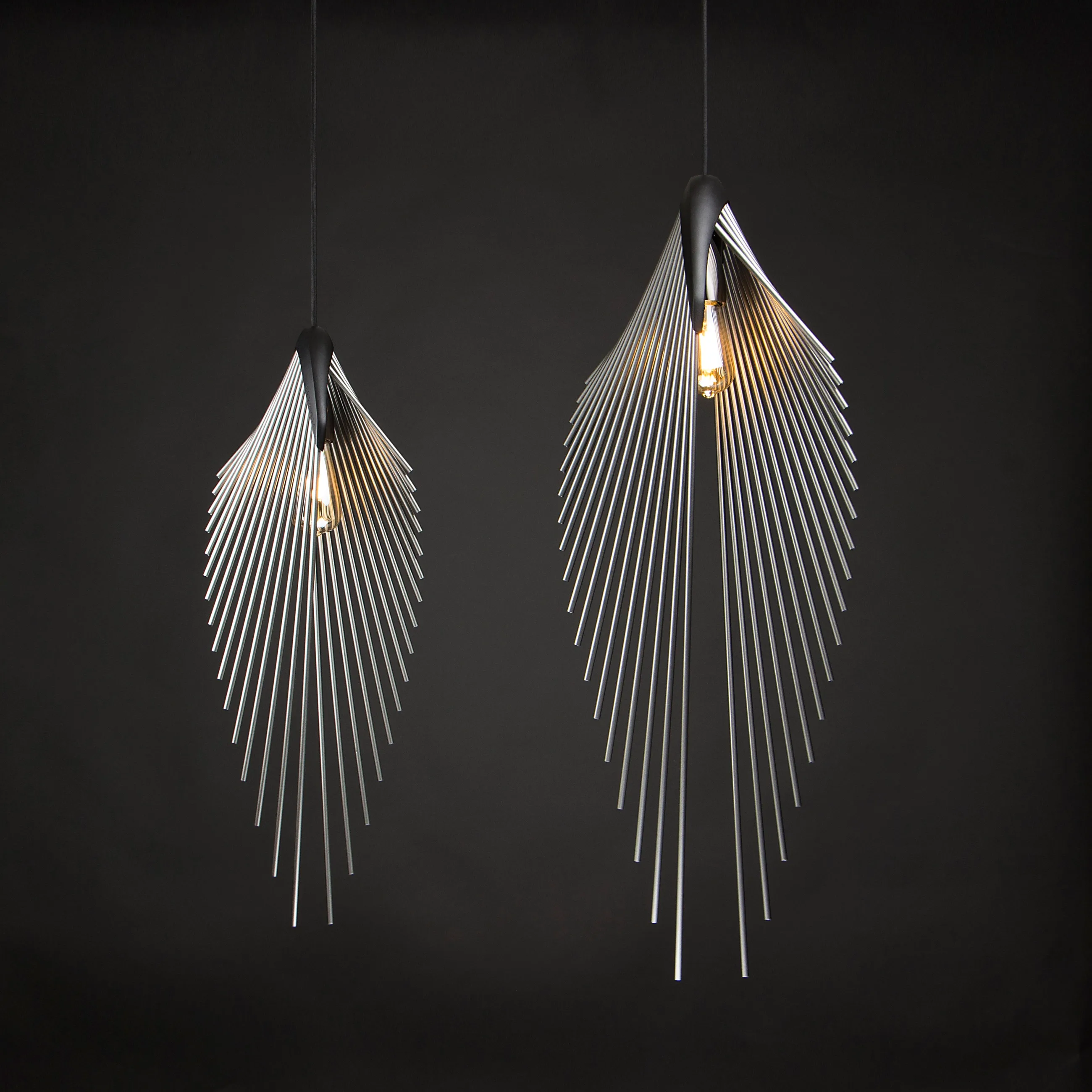 Leaf pendant light, studio photo 3
