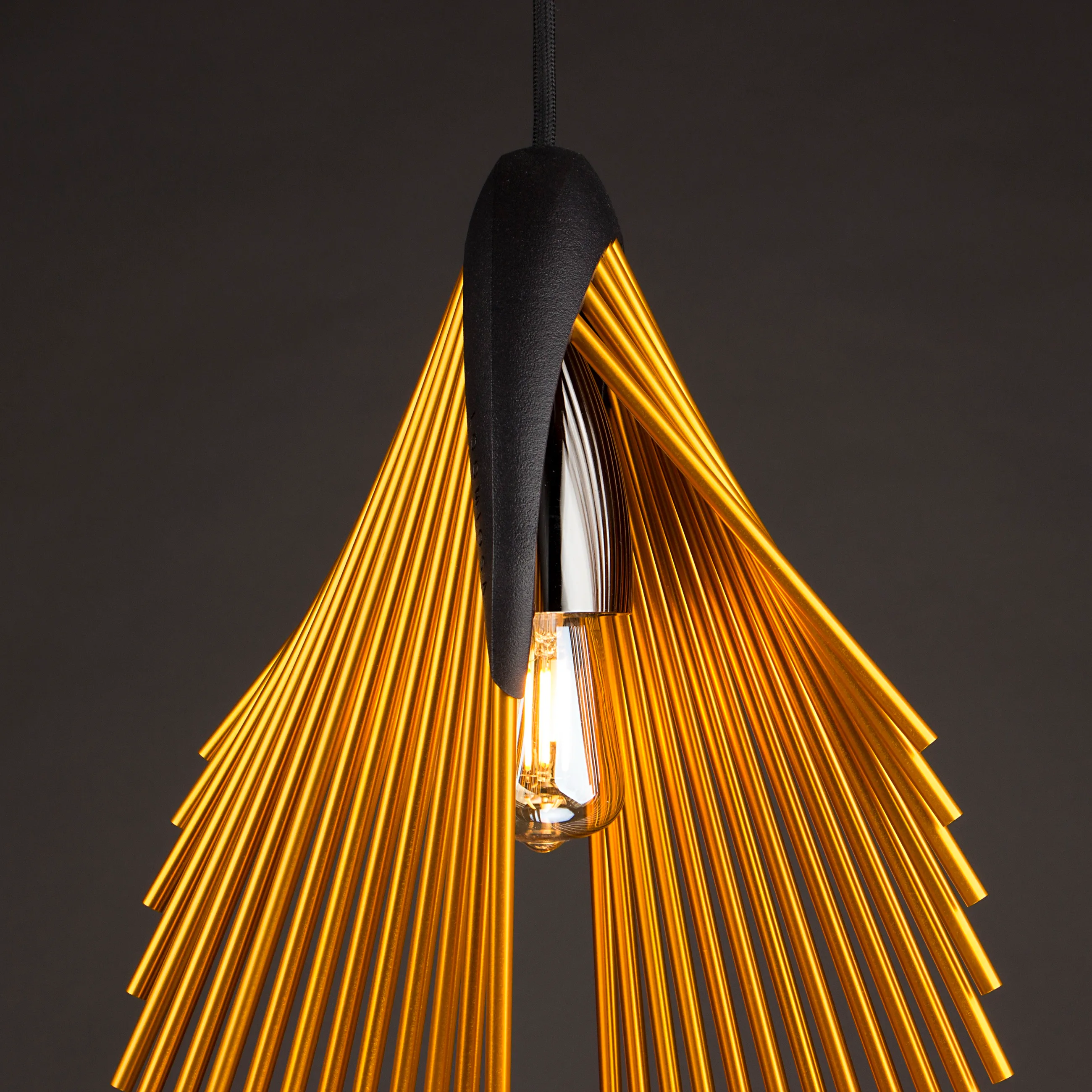 Leaf pendant light, studio photo 7