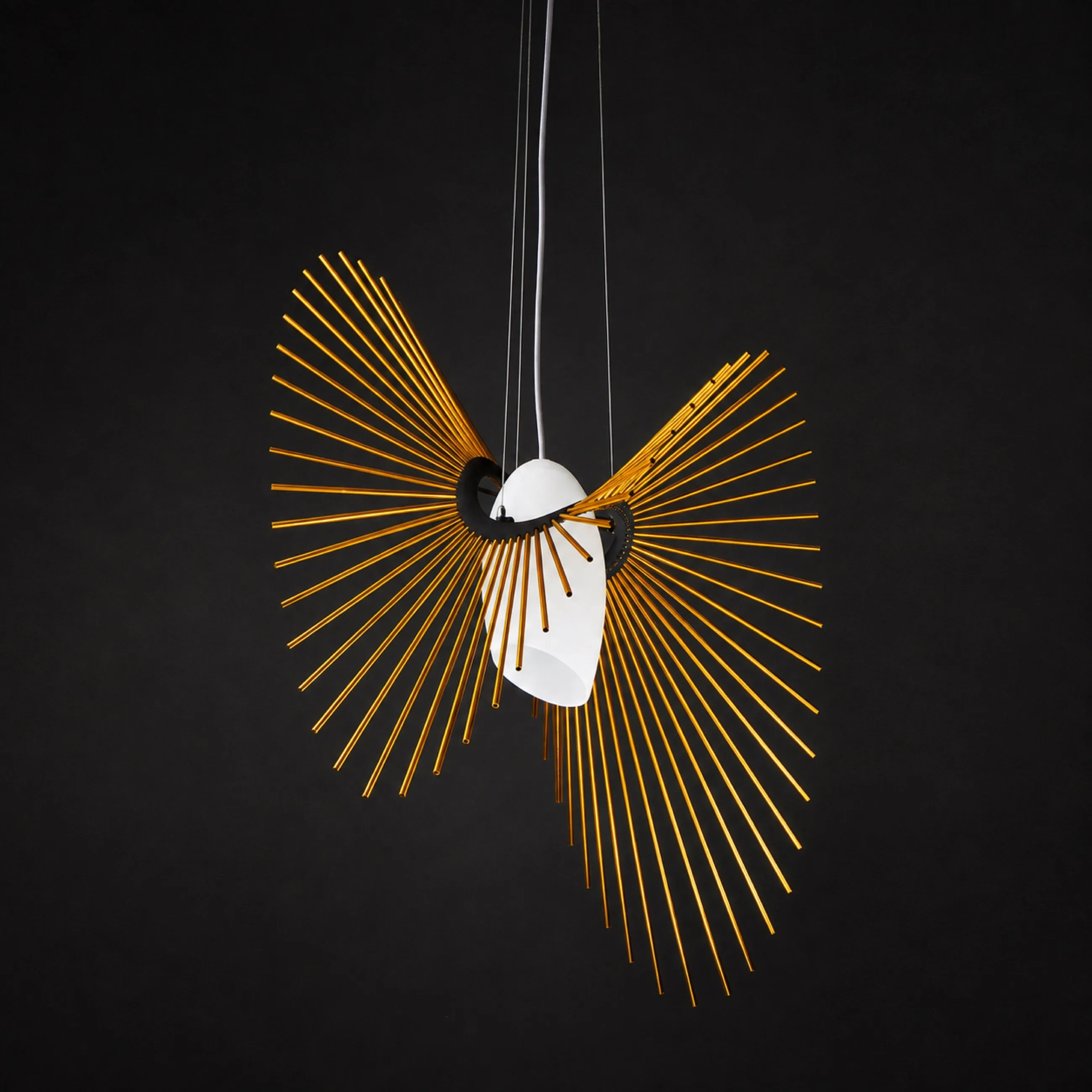 Space pendant light, studio photo 1